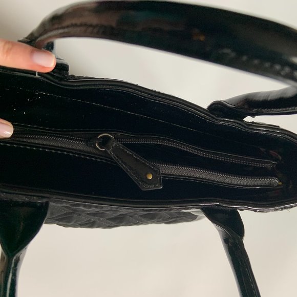 Vera Bradley- Black Satchel (medium) - Picture 8 of 8